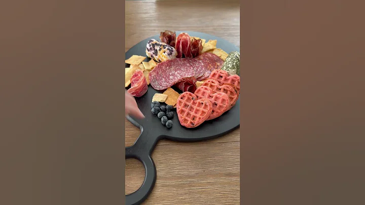 My first charcuterie board😅 any tips would be appreciated 🫶🏻 #charcuterie #charcuterieboard #fy