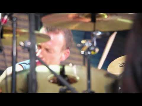 Taylor Hawkins joins Steven Perkins of Jane's Addiction