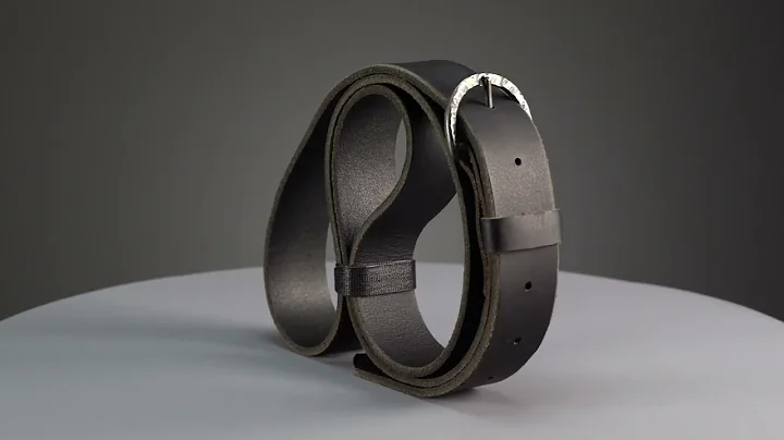 Starry Night 2022 - Hand-forged Steel Belt by Eliz...