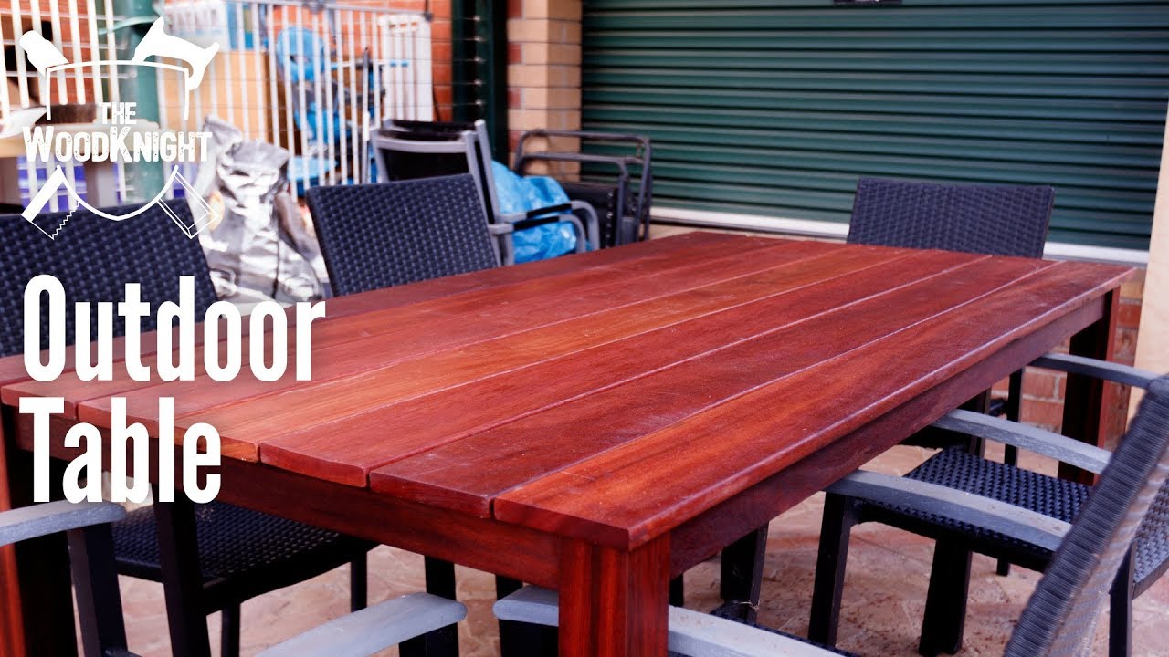 Outdoor Table (Free Plans!) - YouTube