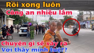 Căng thẳng XUẤT HIỆN quá nhiều công An làm việc này khiến Phật rơi lệ