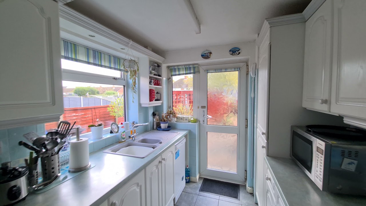 HEADS UP PROPERTY ALERT 15 Hobart Gardens, Sittingbourne YouTube