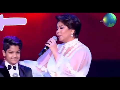 شيرين تغني أمام الرئيس السيسي مع الطفل محمد أسامه في احتفالات اكتوبر