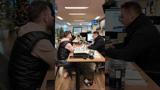 Download Lagu Live inkoopgesprek met klant voor een Porsche Macan MP3