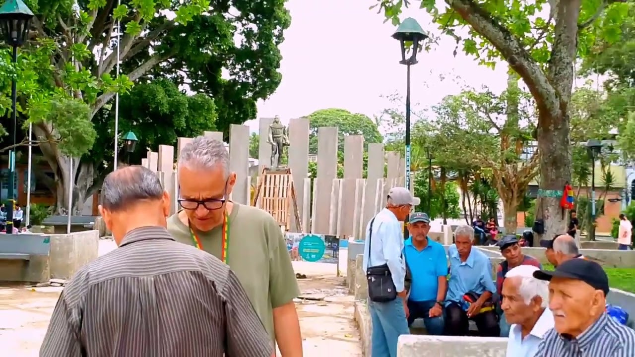 Conoce Plazas Los #Teques Edo #Miranda - Venezuela