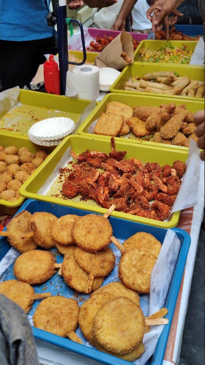 Mannady Vibes 🍖🦐🍤🍗 #shorts #mannady #iftarspecial