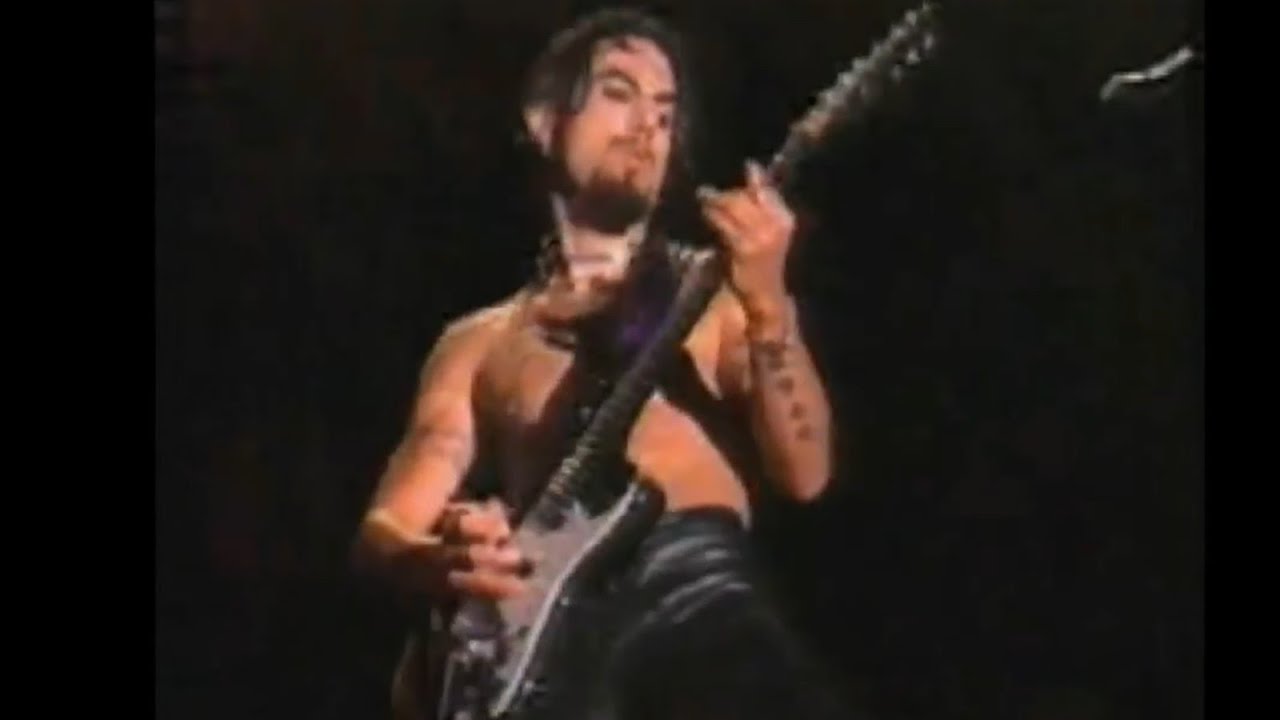 Red Hot Chili Peppers - Stone Cold Bush Live Fuji 1997 Dave