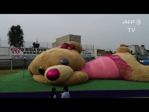 grosse peluche lama