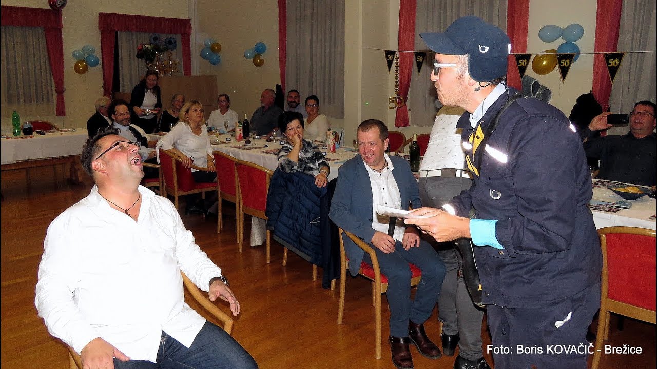 Robert Žveglič Črv - Jecljavi poštar (v živo)