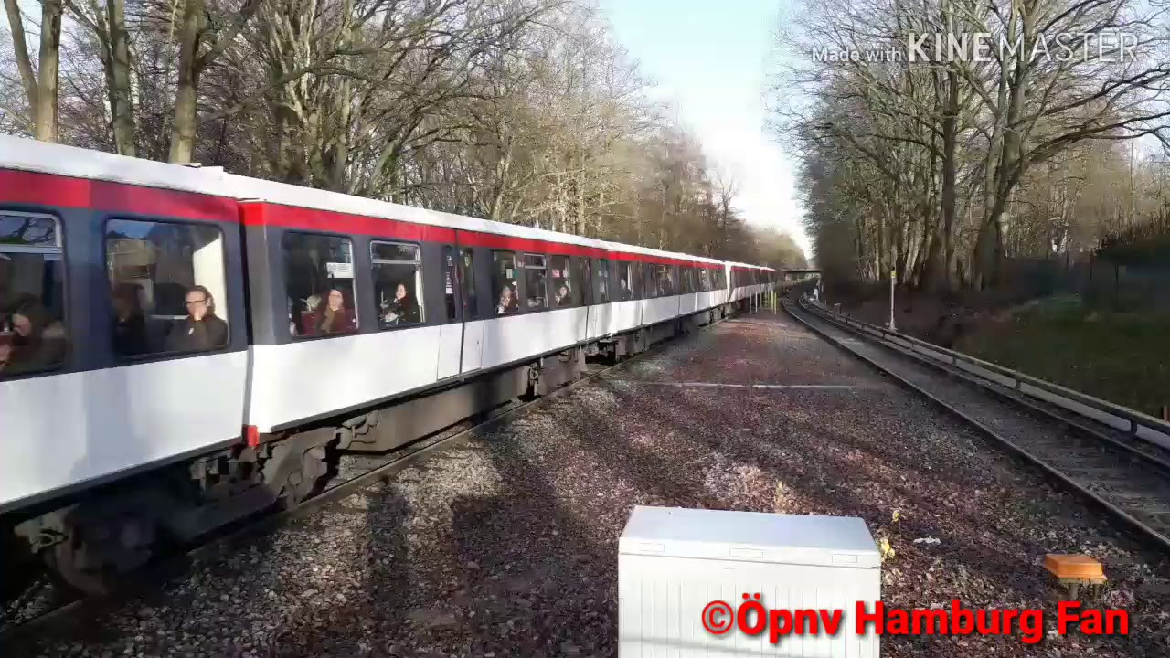 Einfahrt einer DT4 Doppeltraktion in den Bahnhof Oldenfelde