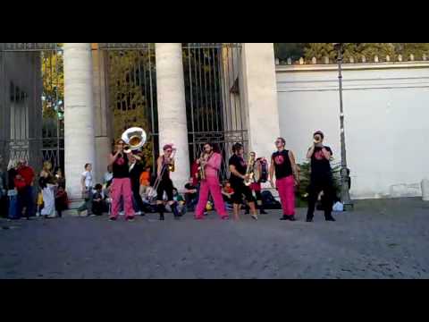 Pink Puffers - 3 Ottobre 2009 - Live @ Piazzale Fl...