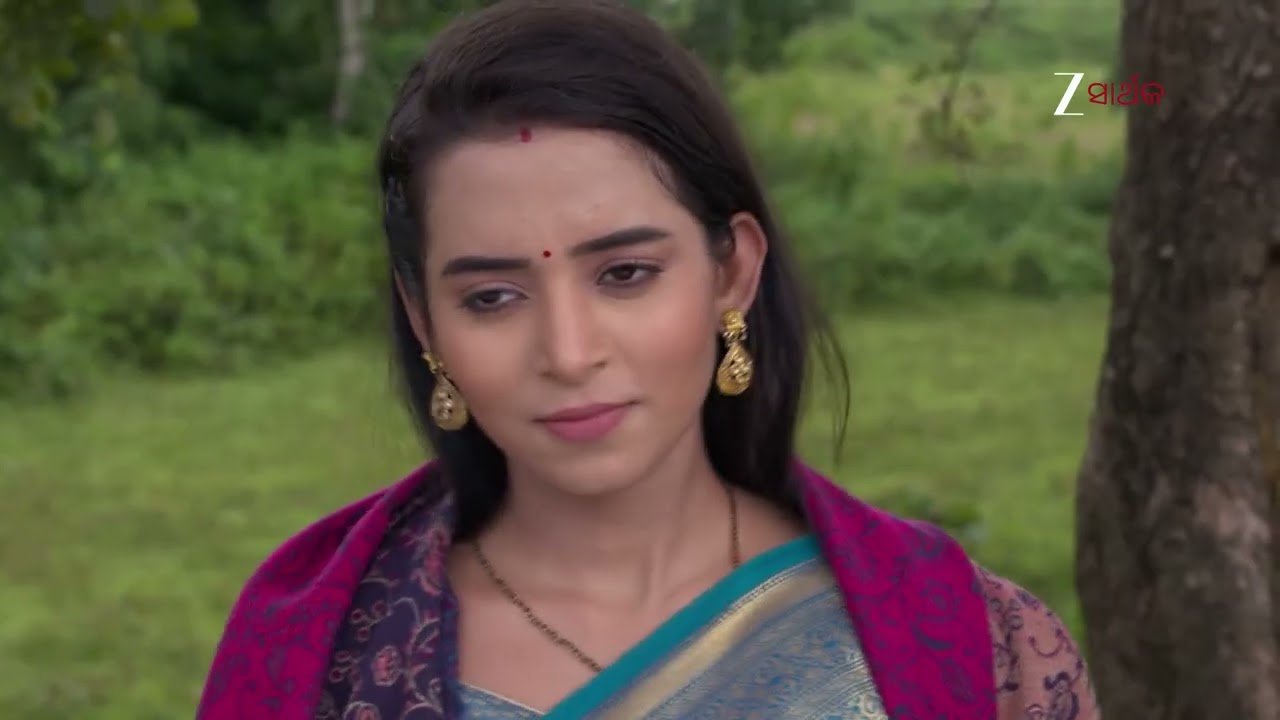 Tu Khara Mun Chaai | ମାନି ମୁଣ୍ଡରେ ବନ୍ଧୁକ ଲଗେଇ ପୋଲିସ ହାତରୁ ଖସି ଚାଲିଗଲା ରାଘବ