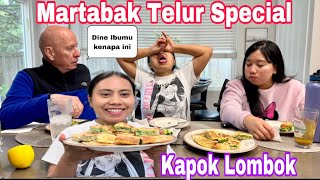 PAK BULE PERTAMA KALI MAKAN MARTABAK TELUR SPECIAL TAPI KW😍🤣