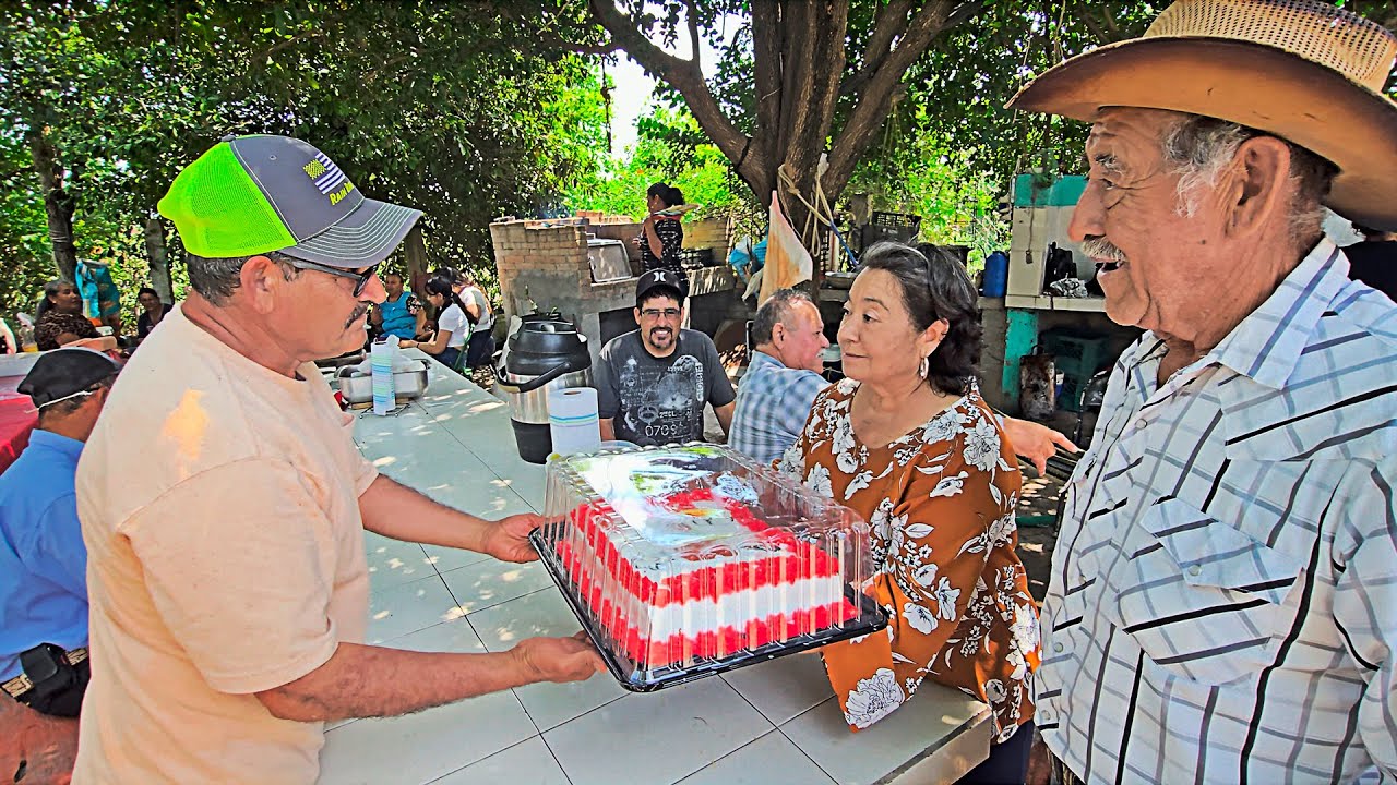 SORPRESA en el RANCHO de la prima Rosita