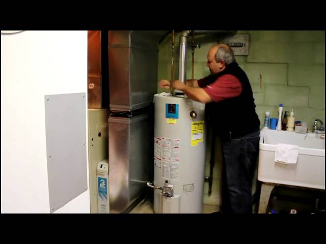 Johnny on Energy - Hot Water Tank Insulation - Part 1 