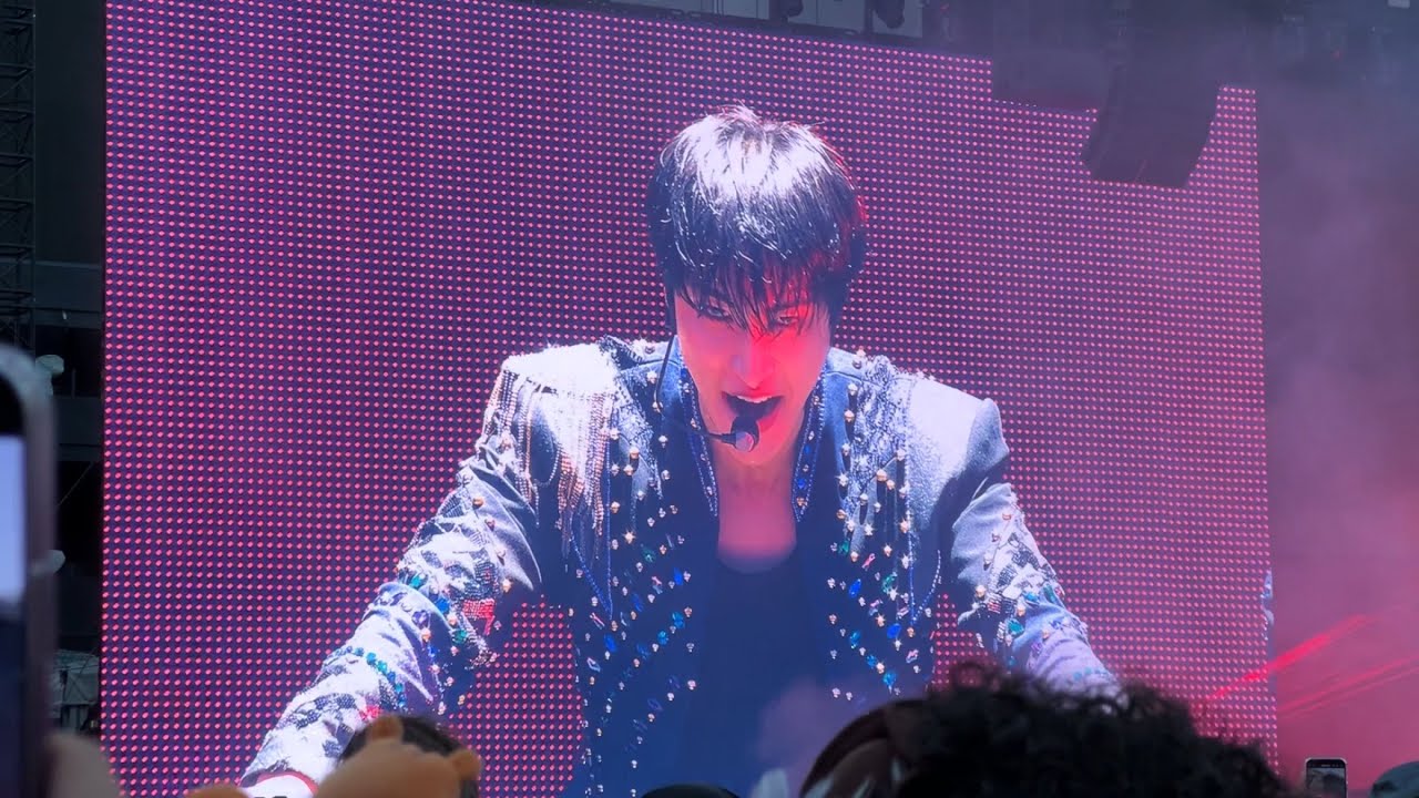 Man on Fire | ATEEZ live in Citifield NYC 250713