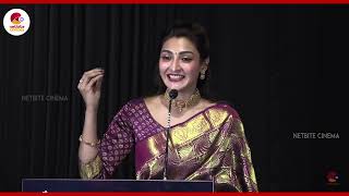 Akshara Reddy Speech Adjusting Her Uncomfortable Saree Akshara Reddy Adjustment Video