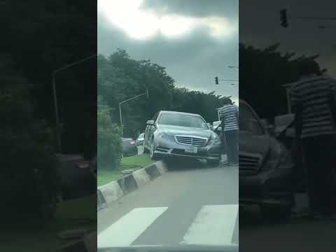 Mercedes E-Class Climbs A Median Strip In A Crash Likely Caused By Over-speeding Or Distraction