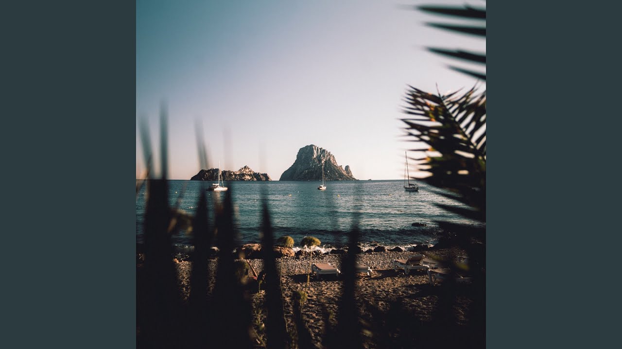 Thoughts auf YouTube ansehen Thoughts auf YouTube ansehen