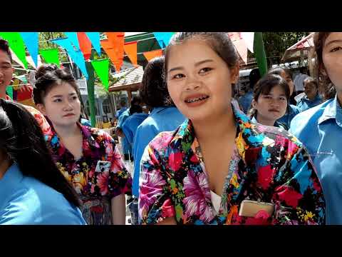 ม.6/6จำหน่ายของอร่อย  วันสุนทรภู่ โนนสูงศรีธานี 26มิย62