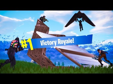 FORTNITE PLAYGROUND 1v1v1v1 ft. Obey House!