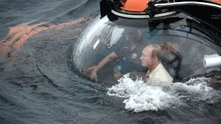 Владимир Путин спустился в батискафе на дно Черного моря