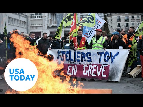 Protests fill streets of Paris amid plan to raise retirement age | USA TODAY