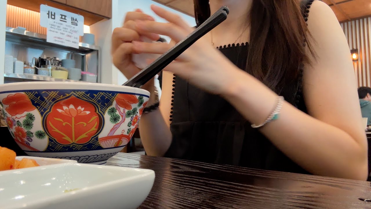 𝐯𝐥𝐨𝐠. 둘째 고민은 정말 낳아야 끝나나요? 워킹맘 브이로그. 출근룩. 운동복 쇼핑. 대전 더크루즈. 몽마르트 화가들 전시. 소바맛집. 애 둘 체험.