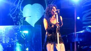 Giusy Ferreri - Ma il cielo è sempre più blu (live in Piacenza 14-07-2010) - HD