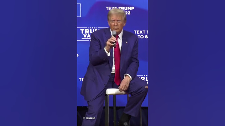 Trump rally derailed as audience members COLLAPSE