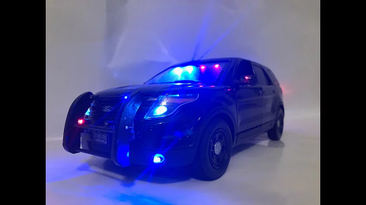 1:18 Unmarked Diecast Ford Explorer with WORKING LIGHTS FOR SALE
