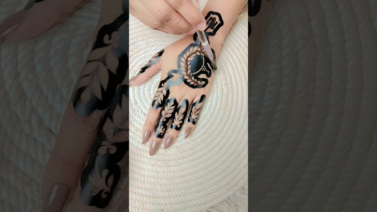Beautiful sticker mehndi design #shorts