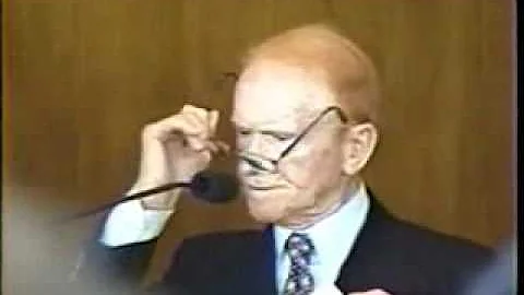 Paula Stewart's Comic Giants: Milton Berle's Funer...