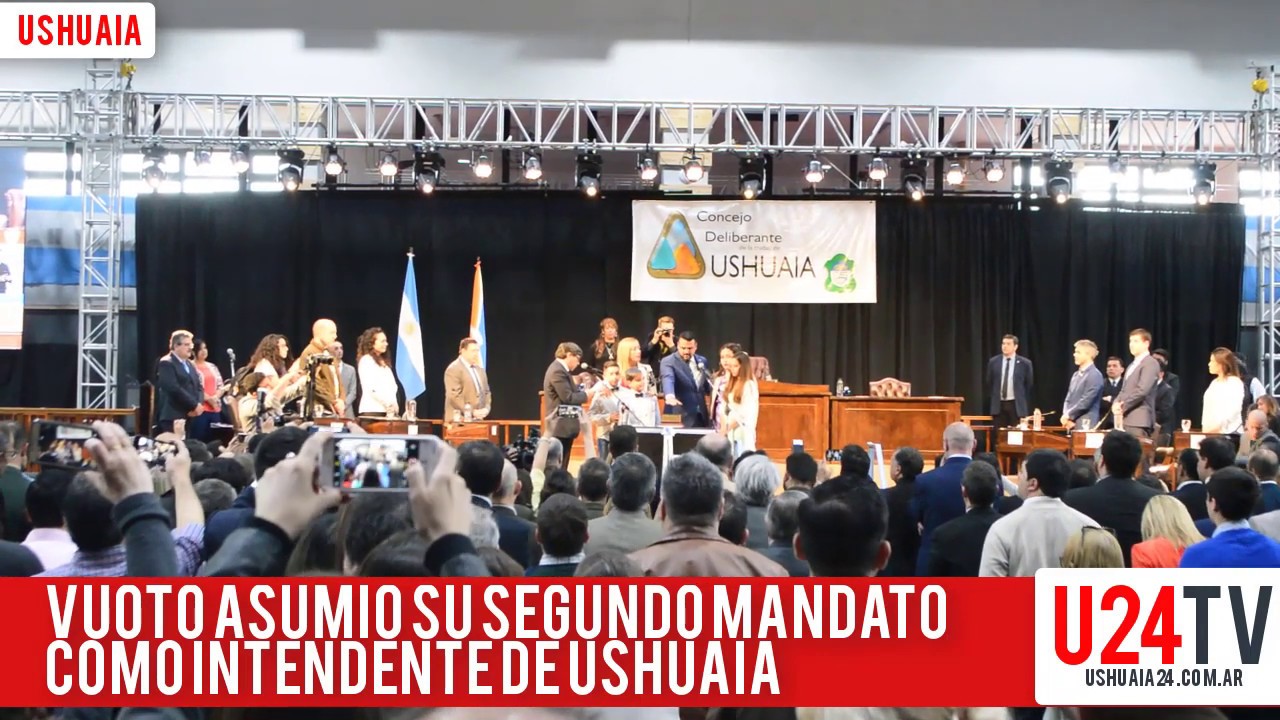 Vuoto juró en su segundo mandato como Intendente