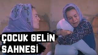 Çocuk Geli̇n Sahnesi̇ - Düğün 1973 Hülya Koçyiğit