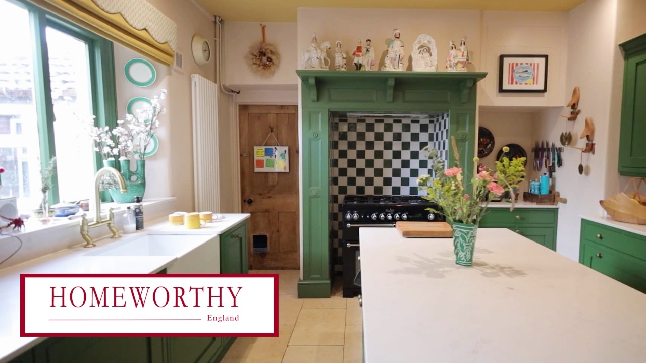 ENGLISH HOUSE TOUR | A Designer's Whimsical Historic Home in