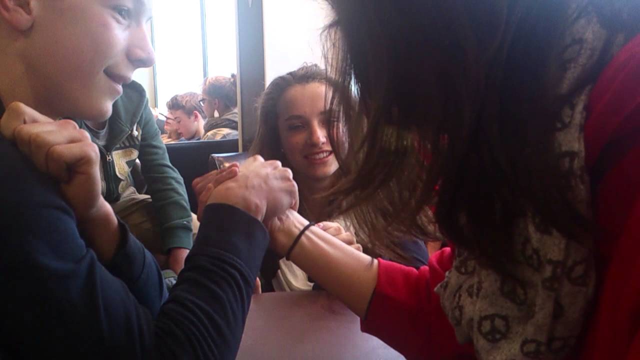 Bras de fer (31) YouTube