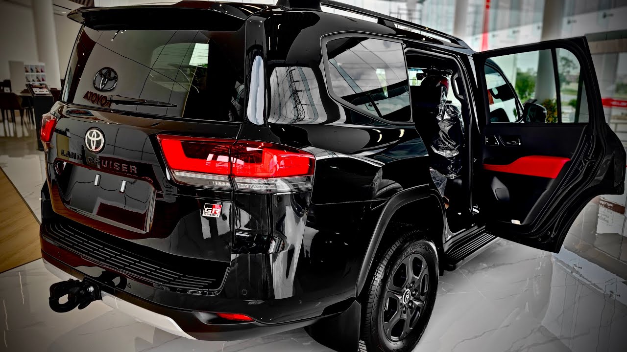 All-New! Toyota Land Cruiser LC300 GR-Sports : The King of SUV