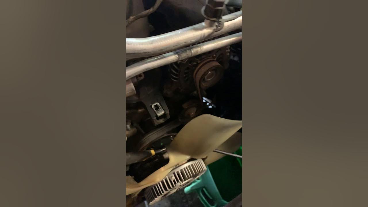 2013 Dodge Ram 5.7 1500 fan clutch removal - YouTube