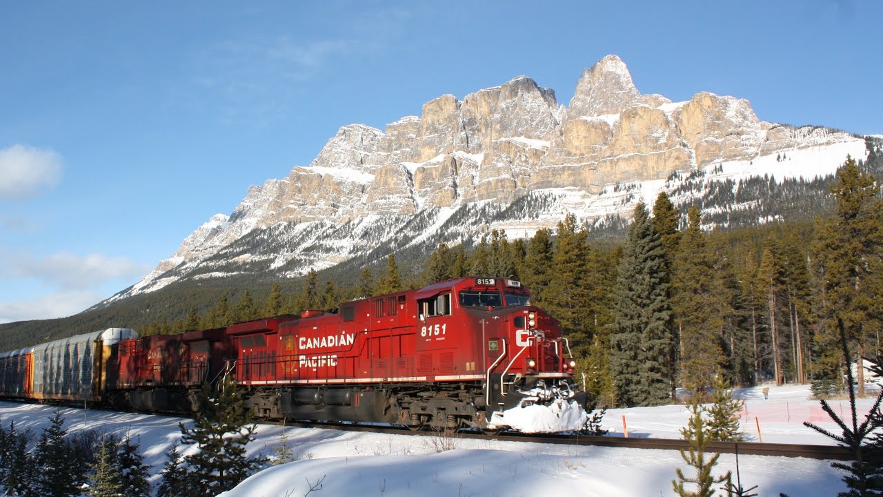 VERY FAST!!!! CP 8151 and CP 8566 Lead CP 120 East at Castle Mountain, Banff National Park, Alberta
