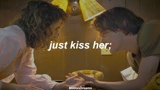 Jonathan \& Nancy ; just kiss her (español)