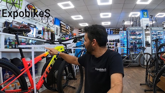 BOMBÍN DE PIE PARA BICICLETA PRESTA / SCHRADER RIVERSIDE900 AMARILLO