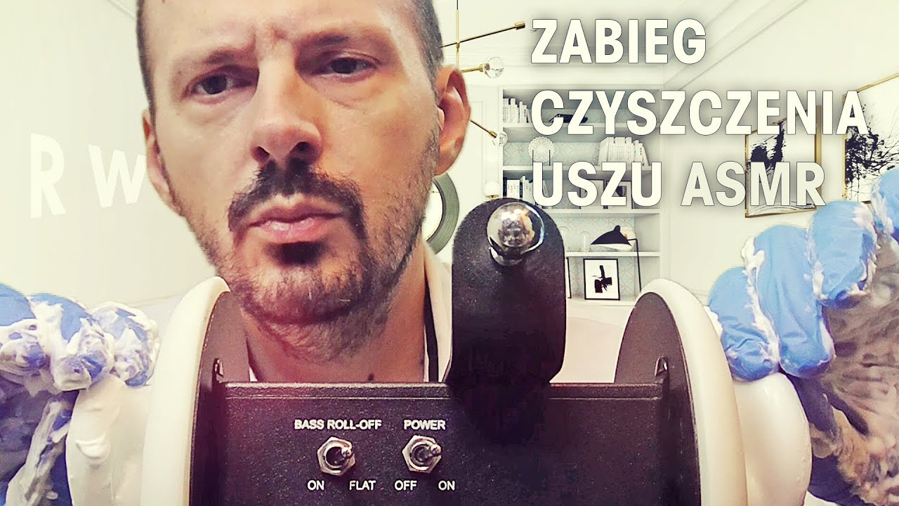 Zabieg czyszczenia uszu w gabinecie ASMR