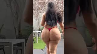 Big booty twerk🍑