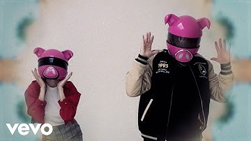 Justin Wellington, Digital Farm Animals - Iko Iko (My Bestie) (Official Video) ft. Small Jam