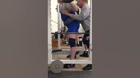 Shane Secrist Squatting