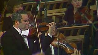 Eduard Grach plays Brahms Violin Concerto, op. 77 - video 1981