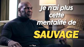 Mike Tyson, boxeur adulé et badboy détesté