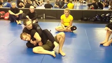 Team Curran MMA - Jeff Curran teaches Choke
