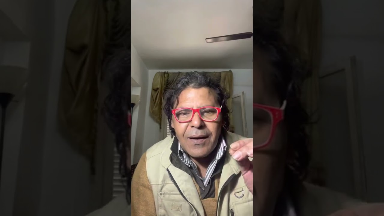 عبد الوهاب يقدم لحن أنت عمري علي نسق صًوت الشيخ مصطفي إسماعيل رئيس دولة القرآن العظيم ،رحمه الله